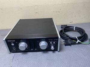 227 TASCAM UH-7000 オーディオインターフェース