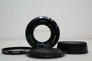 Nikon ニコン　NIKKOR　50mm　1：1.4　カメラレンズ