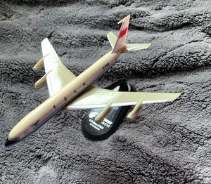 難あり　チャイナエア　中日通航４０周年記念モデル　B-2418
