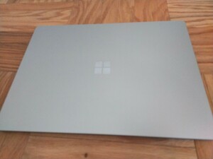 Microsoft Surface Laptop 5 512GB SSD 16GB RAM 12世代 CORE i-7 タッチパネル 2.7GHz 新品同様 バッテリー94% 純正充電器付き