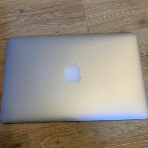 1円スタート　MacBook Air 2013モデル A1465 11インチ 　ジャンク