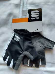 ★スポーツフル sportful　DIVA W GLOVE 女性用　★新品未使用　自転車　グローブ　黒