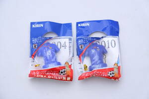サッカー日本代表 歴代ユニフォームマグネット 2004年&2010年モデル フィギュア 非売品 樹脂製 キリン 午後の紅茶 KIRIN ２個セット 未開封