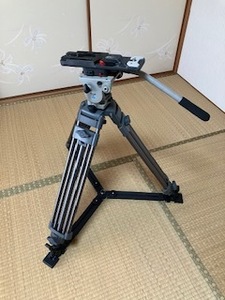 ビンテン VISION6 ヘッド(動作不良)　LIBEC T72三脚 中古セット