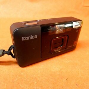 b131 ジャンク KONICA A4 コンパクトフィルムカメラ レンズ 35mm F3.5 サイズ:幅約11.5cm 高さ約6.5cm 奥行約3cm/60