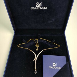 【美品 ケース付】SWAROVSKI スワロフスキー ネックレス 総重0.008g ゴールド アクセサリー ペンダント H0416