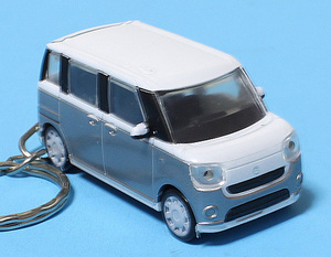 ☆DAIHATSU MOVE CANBUS☆ダイハツ ムーヴキャンバス☆LA800☆ホワイト×スムースグレーマイカメタリック☆ミニカー☆キーホルダー・アクセ