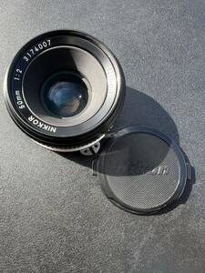 ★美品★Nikon NIKKOR 50mm 1:2 マニュアルフォーカス レンズ 中古品