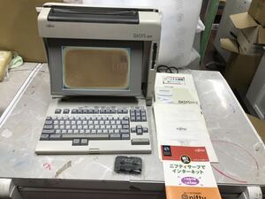 富士通製ワープロ OASYS 40AP(JIS) model OP40AP1-J