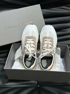 BRUNELLO CUCINELLI ブルネロ クチネリ メンズ ウォーキングシューズ　スニーカー ローカット スポーツ靴　EU42サイズ　ホワイト