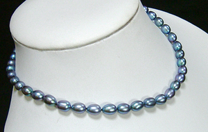 真珠層100％●4-6mm●天然淡水真珠のチョーカーネックレス 長さ36cm●玉虫ブルー♪