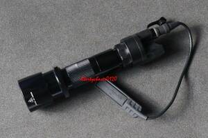 SUREFIRE M660 TACTICAL LIGHT 6V system for Colt SMG (検索 laser products lapd swat devgru ギャングスタ 310R 610R)