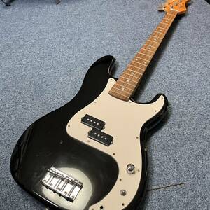 FERNANDES フェルナンデス エレキベース FG07102255 ケース付き 楽器 弦楽器 中古 現状品 動作未確認