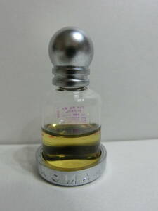 ミニチュア香水(24)　ジョイデルポソ オードトワレ ５ml 残量２分の１程度（スペイン）瓶寸法:横2.3㎝・奥行2.3㎝・高さ4.5㎝