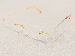 新品　gaudi ガウディ　18金　K18　日本製　ブランド　メガネ　めがね　ツーポイント