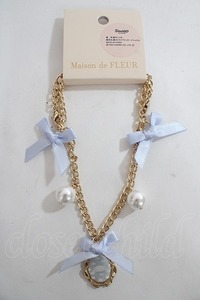 Maison de FLEUR / シナモロールカメオバッグチャーム Y-24-04-20-006-LO-BG-AS-ZY