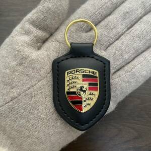 ポルシェ クレストキーホルダー ブラック PORSCHE ポルシェデザイン