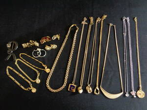 ＊100円～【美品含む】NINA RICCI/Courreges/MONET/ROBERTA/AVON/DORLAN/grosse/他 有名ブランド アクセサリー色々 18点セット＊T-81