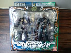 SIC 　VOL.34　仮面ライダー威吹鬼　＆　仮面ライダー斬鬼　新品