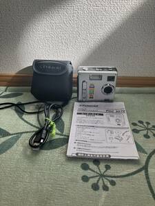 1円 希少 レア Polaroid ポラロイド PDC 3070 コンパクト デジタル カメラ デジカメ ポーチ 説明書付 現状品 保管品 コレクション レトロ