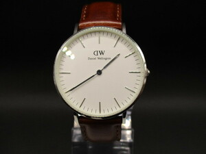 中古腕時計276【Daniel Wellington.】 B36S11 ダニエルウェリントン 36mm DW 白×シルバー　茶革ベルト ユニセックス