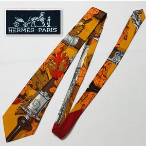 ■美品■希少■HERMES エルメス　ネクタイ　スカーフ柄　落ち葉と剣　シルク100% フランス製　オレンジ