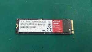 WD Red M.2 NVMe SSD 4TB 未使用！（保証2024年3月から）