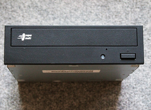 LG GH24NS95 DVDスーパーマルチドライブ SATA 内蔵型