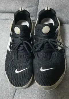 NIKE　スニーカー