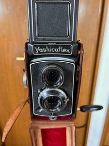 Yashicaflex 二眼レフ フィルムカメラ ケース、三脚付き　