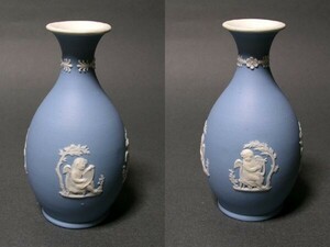 ◎1930年代 ウェッジウッド 青色を被せた白のジャスパー　小型花瓶 一輪◎sh