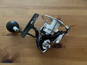 ダイワ Daiwa リール LEXA レグザ LT5000D-CXH 釣り ショアジギ ジギング スピニングリール 