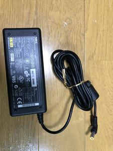 NEC 19V 3.16a ACアダプター 