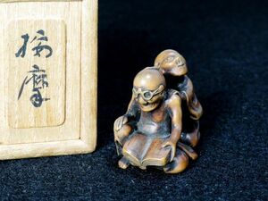 【6490】提げ物　明治期　木製　人物　根付（初品・買取品）