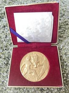 1964 オリンピック東京大会　記念コイン メダル ケース付 東京オリンピック　K18 GP