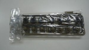 ヘンロン　1/16　3839-1　M41/A3用パーツパック(B)　転輪カバー