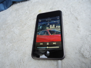 アイポッドタッチ　iPod touch 8GB A1213 EMC No.2175 動作品　＋　ステレオイヤホーンAKG