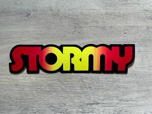 ③【STORMY ストーミー】ステッカー グラデーションシール 15.8cm　赤×黄　スケートボード スケボー