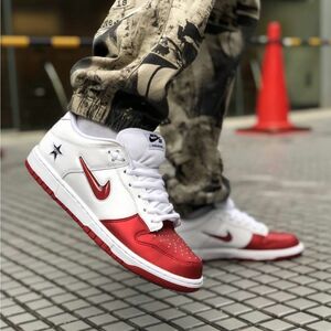 Supreme×NIKE/シュプリーム×ナイキ/DUNK LOW VARSITY RED / WHITE/ダンク ロー/スニーカー/SIZE28cm/新品タグ・箱付き