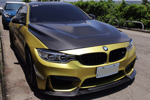 GTS Style 2015-2019 BMW F80 M3 & F82 M4 カーボン ボンネット フード