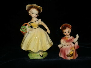 昭和レトロ 花籠持ったドレス人形 1960~70年代　アンティーク 陶器　２点