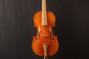 バロックバイオリン　ライトブラウン　LiuXi工房製