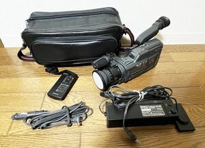 Sony / ソニー ◆ ハンディカム ビデオカメラ【 CCD-V800 】カメラケース付 Hi8