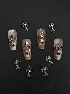ネイル デコレーション ブラックフライデー 10個ゴシック合金ラインストーンネイルアートクロス装飾 3 メタリック効果爪 & 足爪
