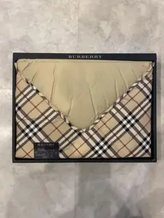 バーバリーBurberry羽毛膝掛け箱なし