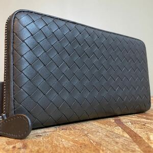 ★【極美品！希少！】 BOTTEGA VENETA ボッテガヴェネタ イントレチャート ロングウォレット　長財布　男女　ブラック　黒　付属品あり