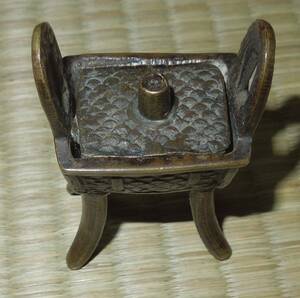 仏教美術　香炉　古銅　ミニ型　高さ：約6cm
