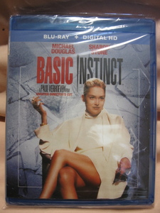 Blu-ray & DIGITAL HD BASIC INSTINCT 氷の微笑