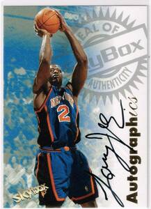 1997-98 NBA SKYBOX Autographics Larry Johnson Auto Autograph スカイボックス ラリー・ジョンソン 直筆サイン 97-98