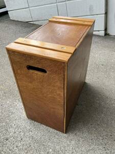 【送料無料】木箱　蓋つき　中古品　収納箱